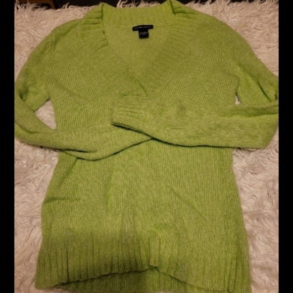 Green cardigan sweater - Picture 2 of 3